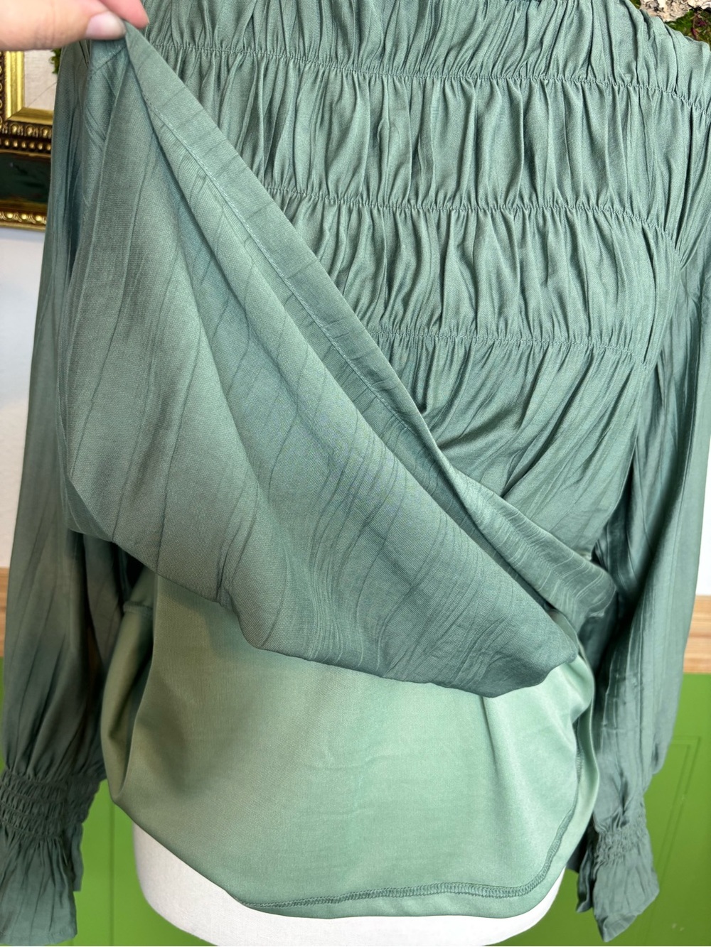 NWT Roolee Smocked Long Sleeved Top - Picture 12 of 12